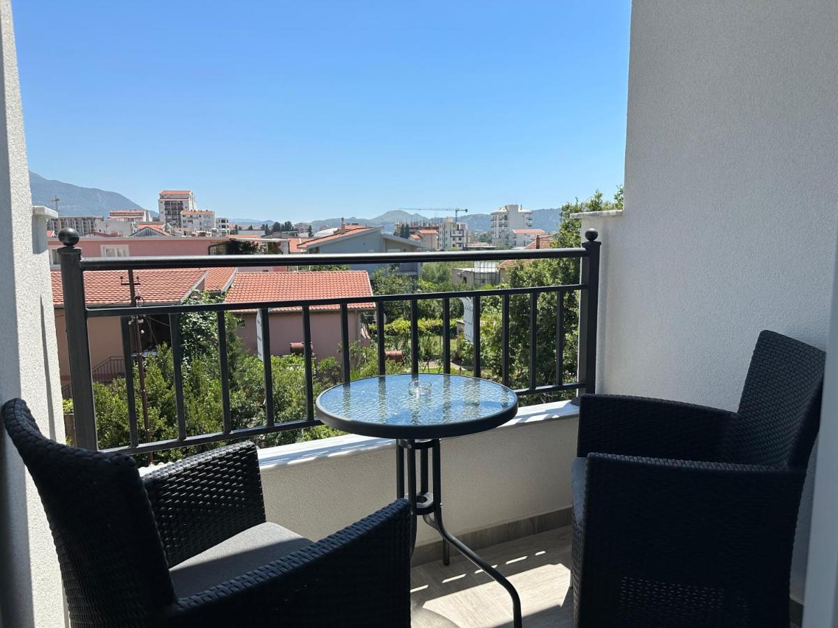 Apartmani Kralj Бар Экстерьер фото