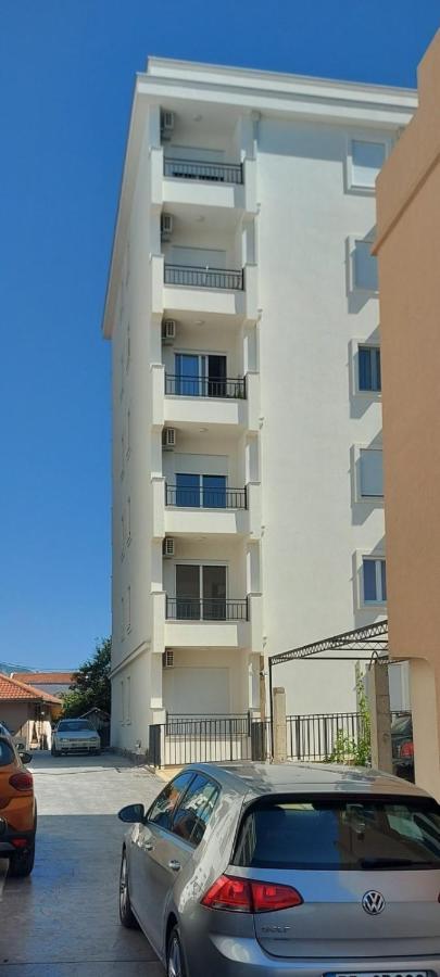 Apartmani Kralj Бар Экстерьер фото