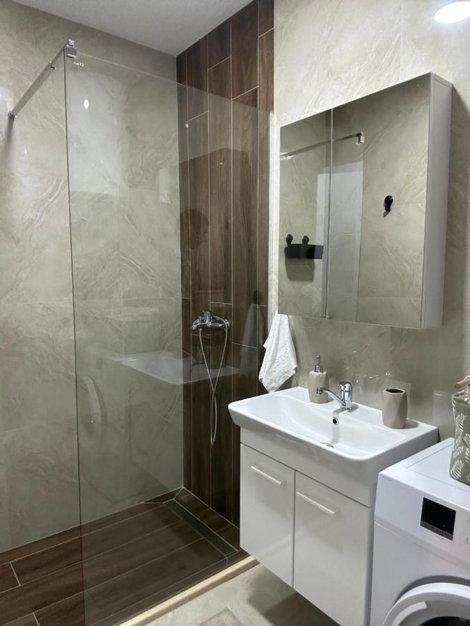 Apartmani Kralj Бар Экстерьер фото